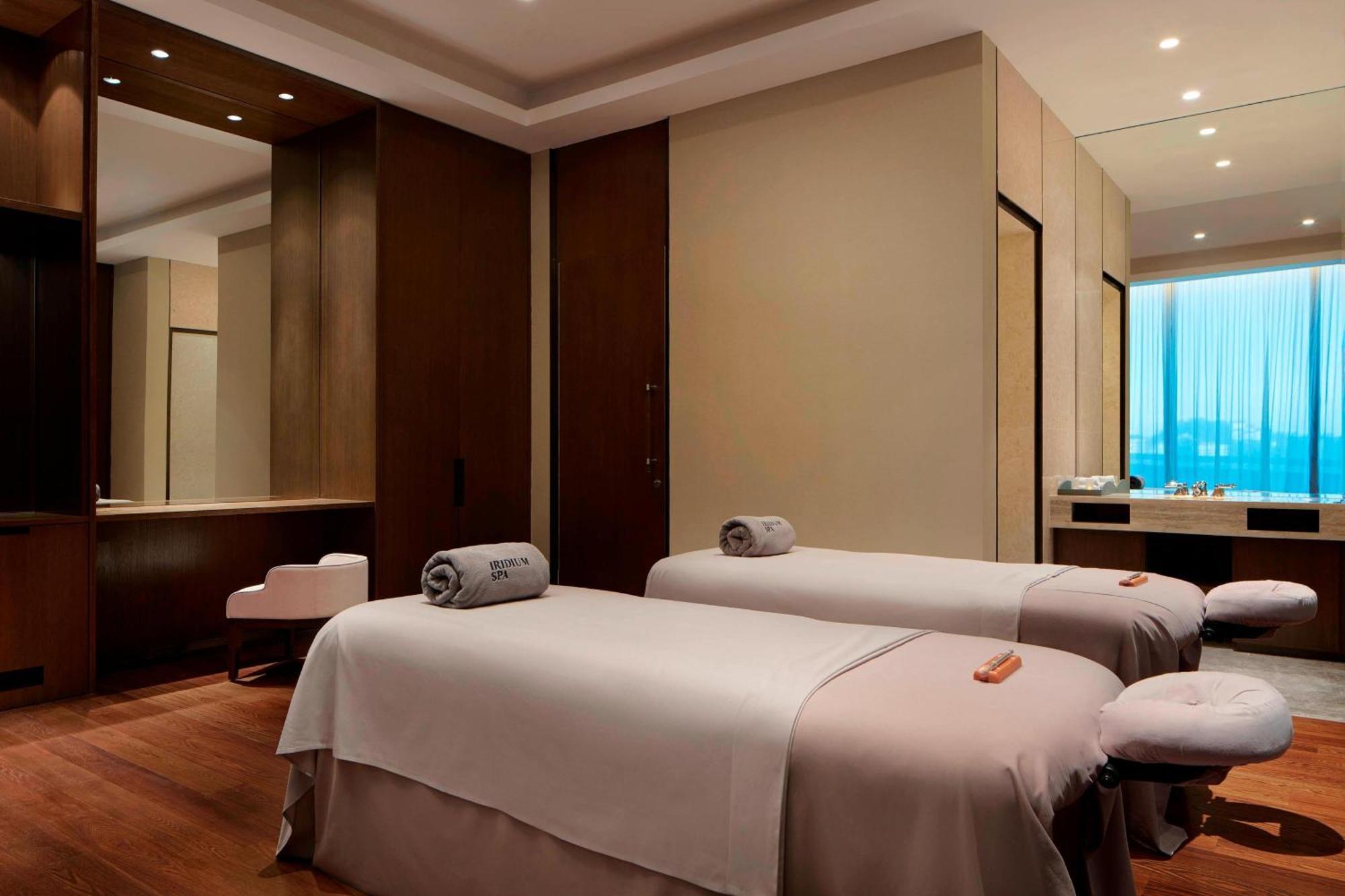 The St. Regis Kuala Lumpur Hotell Eksteriør bilde